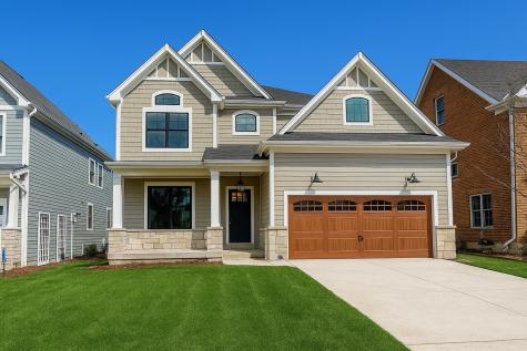 512 North Emroy Avenue Elmhurst IL 60126