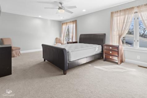 8043 Tamarack Lane Morris IL 60450