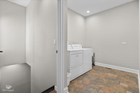 8043 Tamarack Lane Morris IL 60450