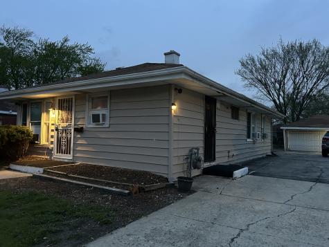 41 Circle Drive Dixmoor IL 60426