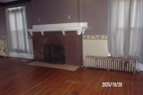 103 South Belmont Avenue Watseka IL 60970