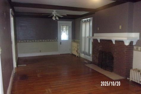 103 South Belmont Avenue Watseka IL 60970