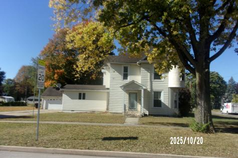 103 South Belmont Avenue Watseka IL 60970