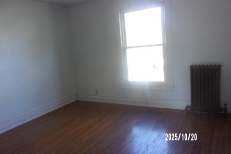 103 South Belmont Avenue Watseka IL 60970