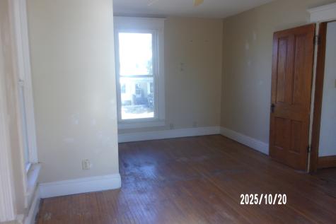103 South Belmont Avenue Watseka IL 60970