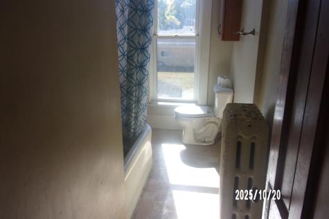 103 South Belmont Avenue Watseka IL 60970