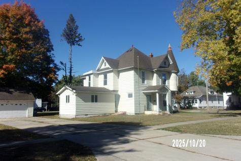 103 South Belmont Avenue Watseka IL 60970