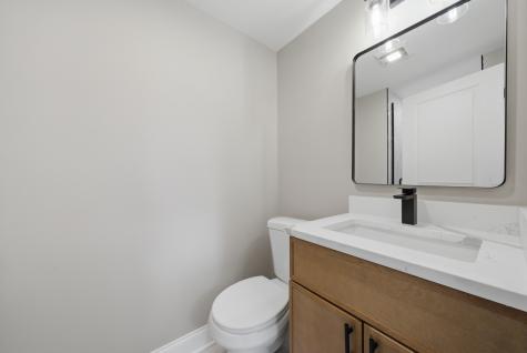 2S206 Mayfield Lane Glen Ellyn IL 60137