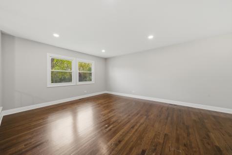 2S206 Mayfield Lane Glen Ellyn IL 60137