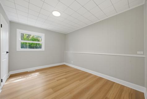 2S206 Mayfield Lane Glen Ellyn IL 60137