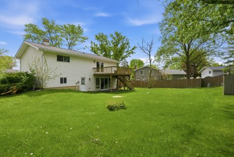 2S206 Mayfield Lane Glen Ellyn IL 60137