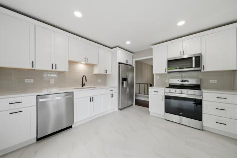 2S206 Mayfield Lane Glen Ellyn IL 60137