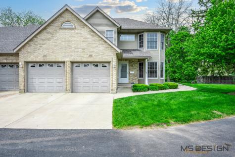 183 Mclaren Drive N Sycamore IL 60178