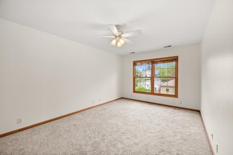 183 Mclaren Drive N Sycamore IL 60178
