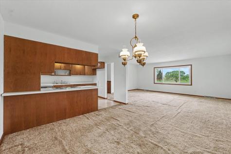 104 Choctaw Trail Loda IL 60948