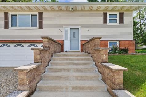 104 Choctaw Trail Loda IL 60948