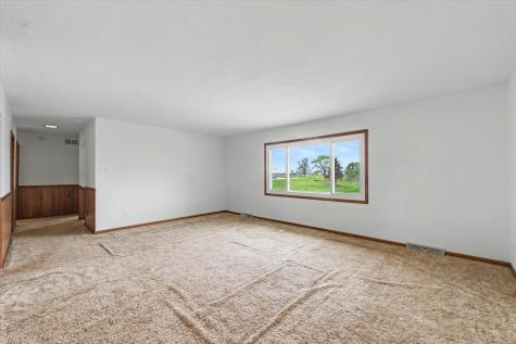 104 Choctaw Trail Loda IL 60948