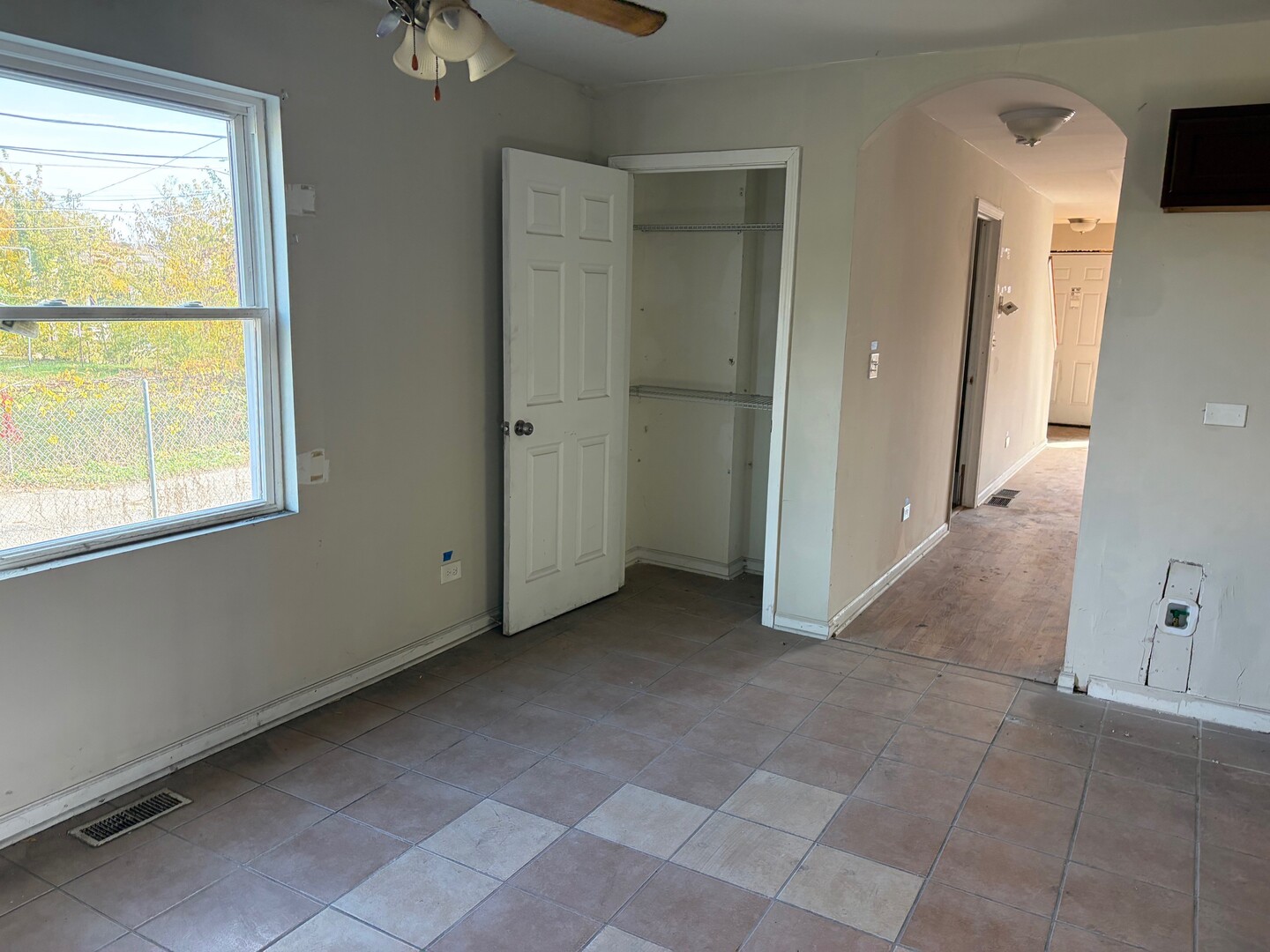 850 West 86th Place Chicago IL 60620