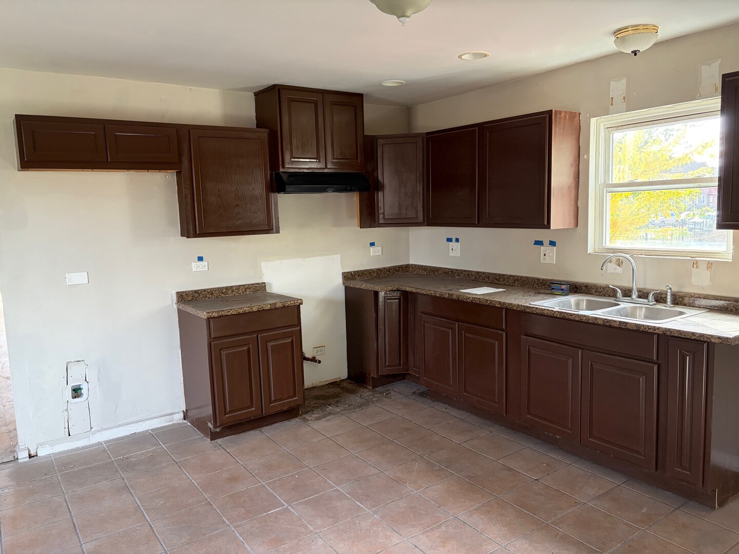 850 West 86th Place Chicago IL 60620