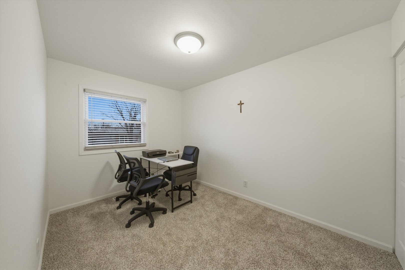 234 Malibu Drive Bolingbrook IL 60440