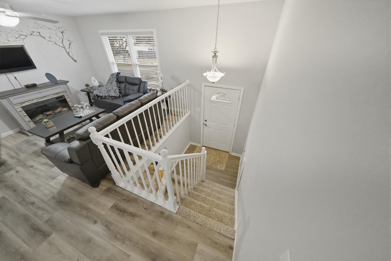 234 Malibu Drive Bolingbrook IL 60440