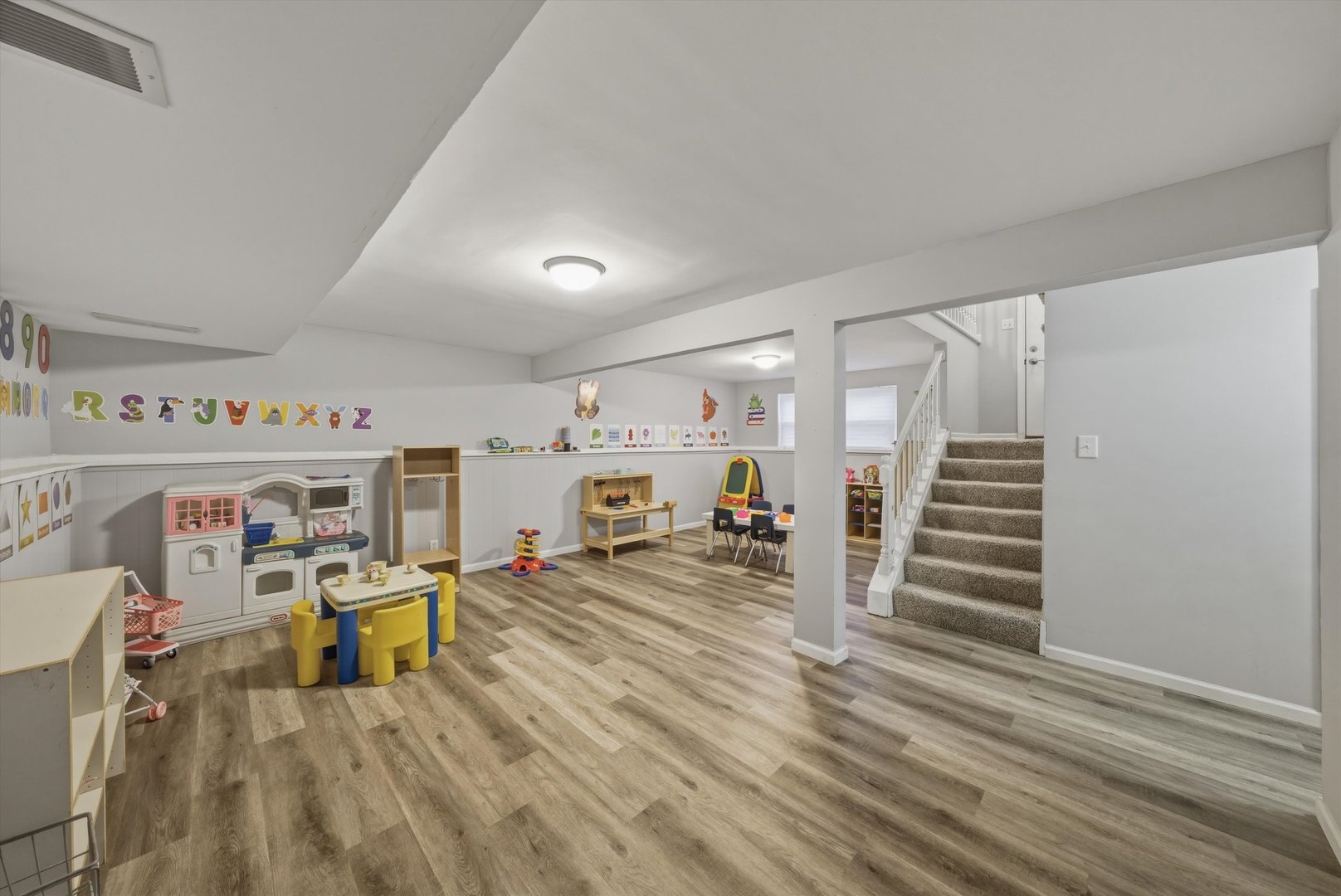 234 Malibu Drive Bolingbrook IL 60440