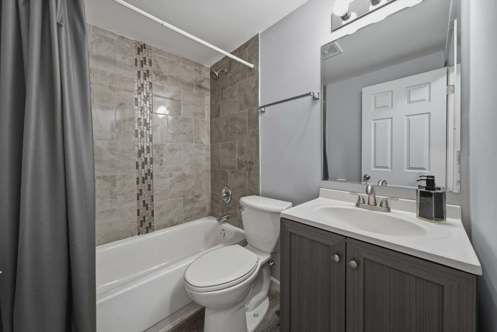 234 Malibu Drive Bolingbrook IL 60440