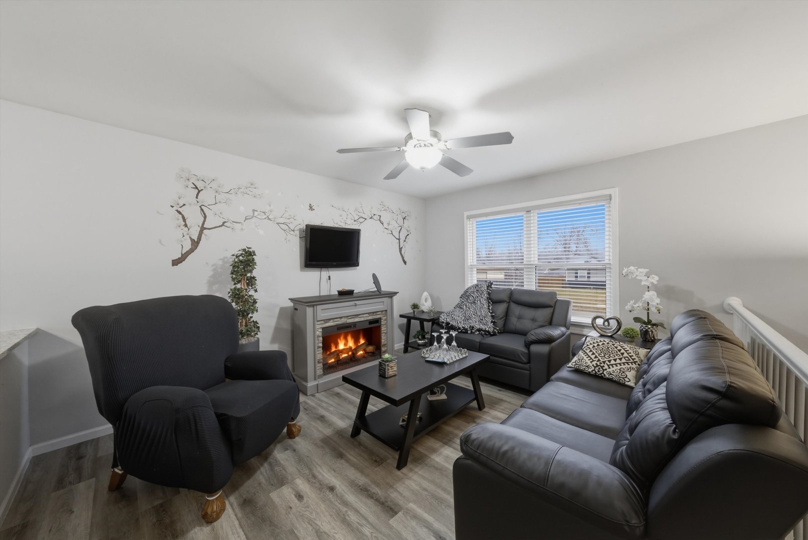 234 Malibu Drive Bolingbrook IL 60440