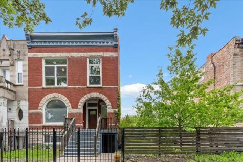 3221 West Fulton Boulevard Chicago IL 60624