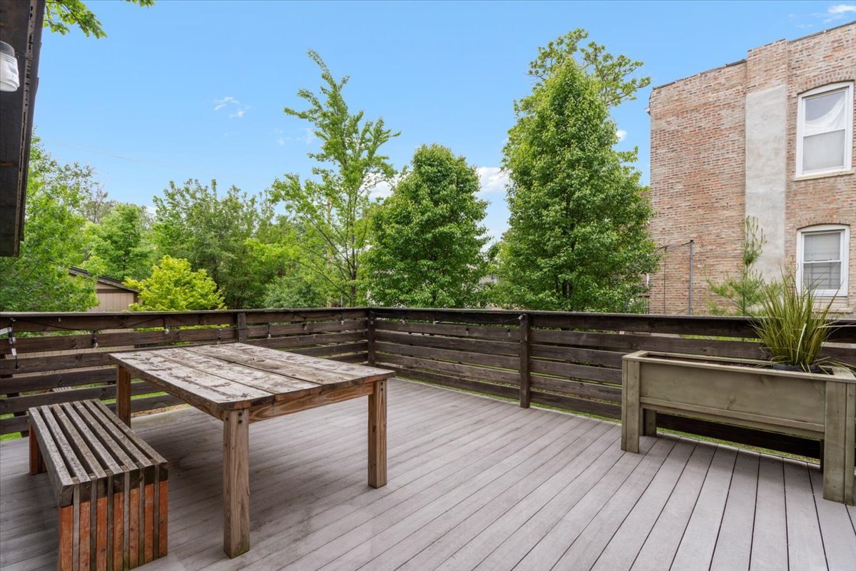 3221 West Fulton Boulevard Chicago IL 60624
