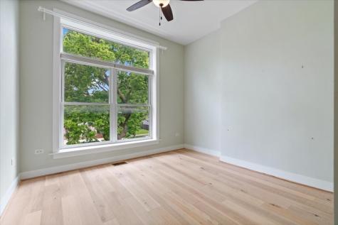 3221 West Fulton Boulevard Chicago IL 60624