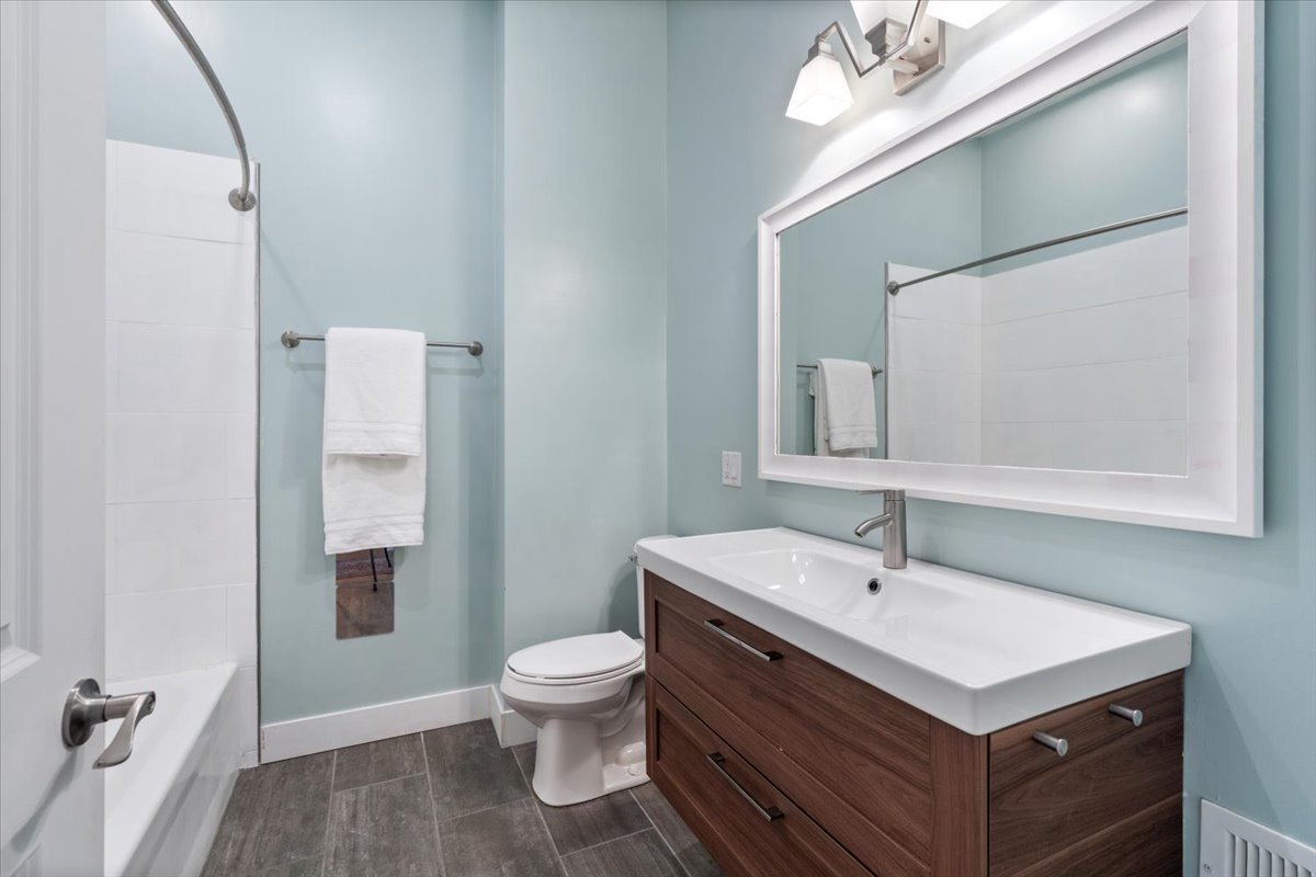 3221 West Fulton Boulevard Chicago IL 60624