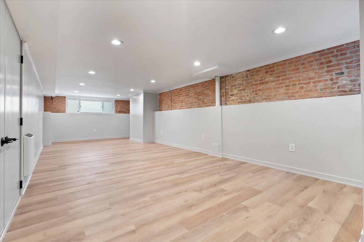 3221 West Fulton Boulevard Chicago IL 60624