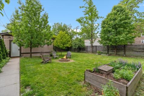 3221 West Fulton Boulevard Chicago IL 60624