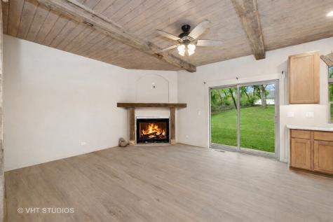 3515 Kings Lair Drive Spring Grove IL 60081