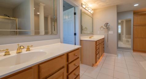 1687 Barberry Circle Freeport IL 61032