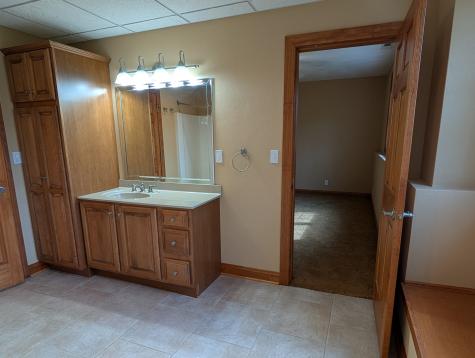 1687 Barberry Circle Freeport IL 61032