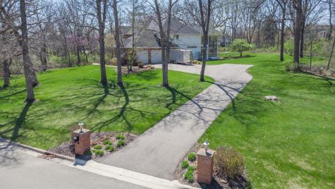 1687 Barberry Circle Freeport IL 61032