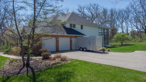 1687 Barberry Circle Freeport IL 61032