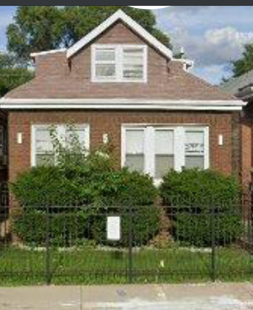 6525 South Fairfield Avenue Chicago IL 60629