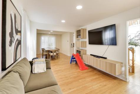 405 Windham Trail Carpentersville IL 60110