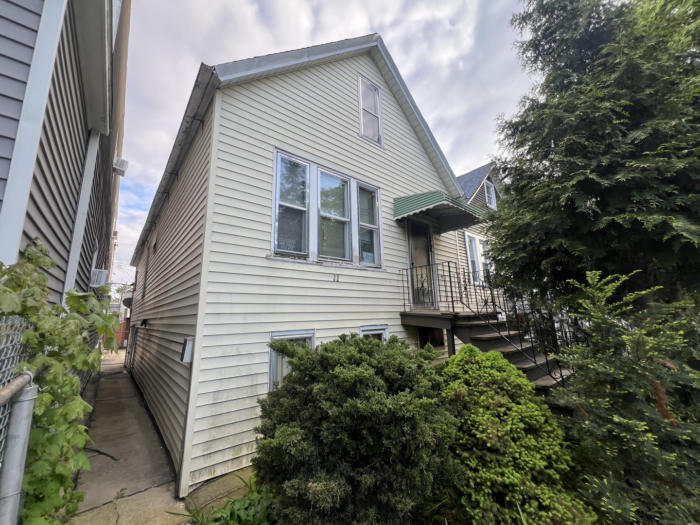 2111 West 50th Place Chicago IL 60609