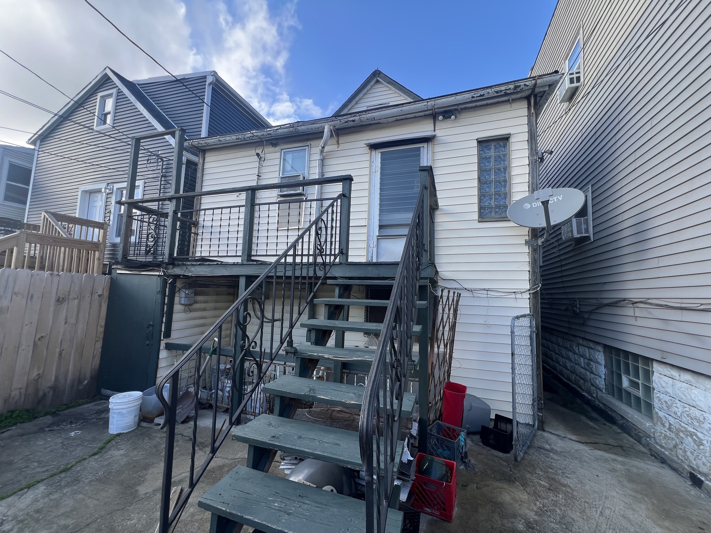 2111 West 50th Place Chicago IL 60609