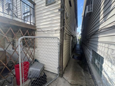 2111 West 50th Place Chicago IL 60609