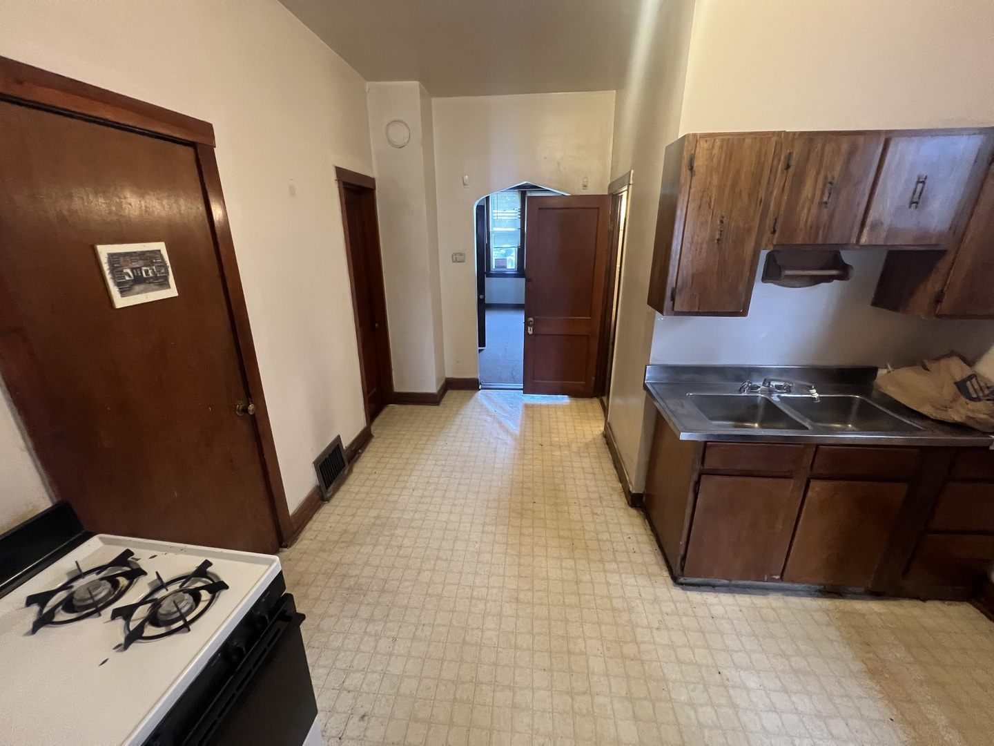 2111 West 50th Place Chicago IL 60609