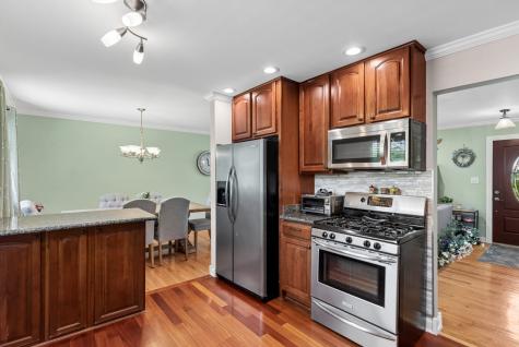 801 East Greenwood Drive Mount Prospect IL 60056