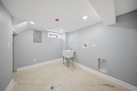 15566 Gouwens Lane South Holland IL 60473