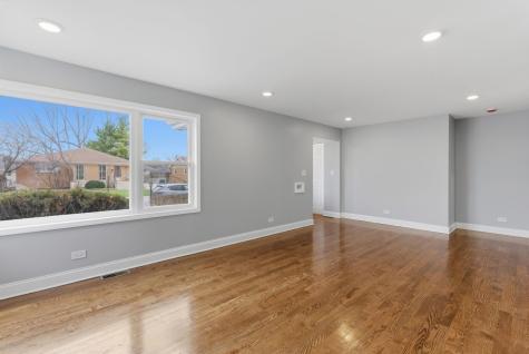 15566 Gouwens Lane South Holland IL 60473