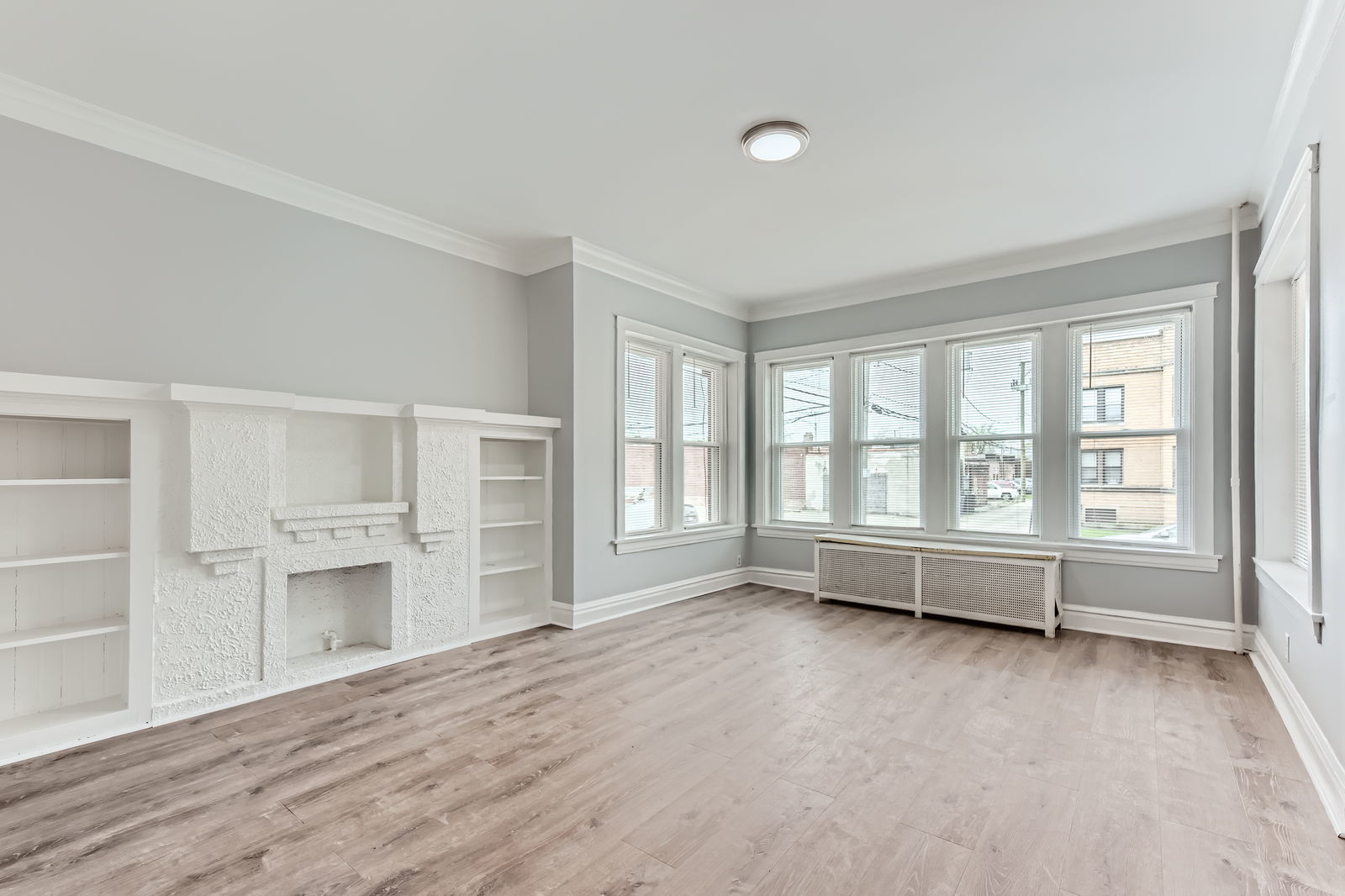 7449 South Vernon Avenue Chicago IL 60619