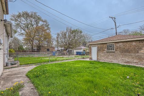 7449 South Vernon Avenue Chicago IL 60619